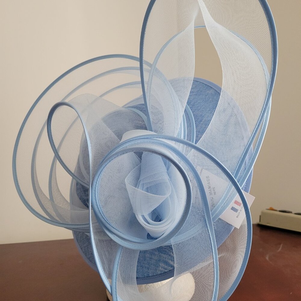 Paris Hand-Made Large Brim Ruffle Organza Hat | Elegant Royal Derby Wedding Hat - Picture 8 of 13